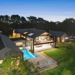 Torquay Exterior Featuring Colorbond Interlocking Panels