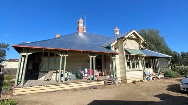 Rennie St Re-Roofing Project