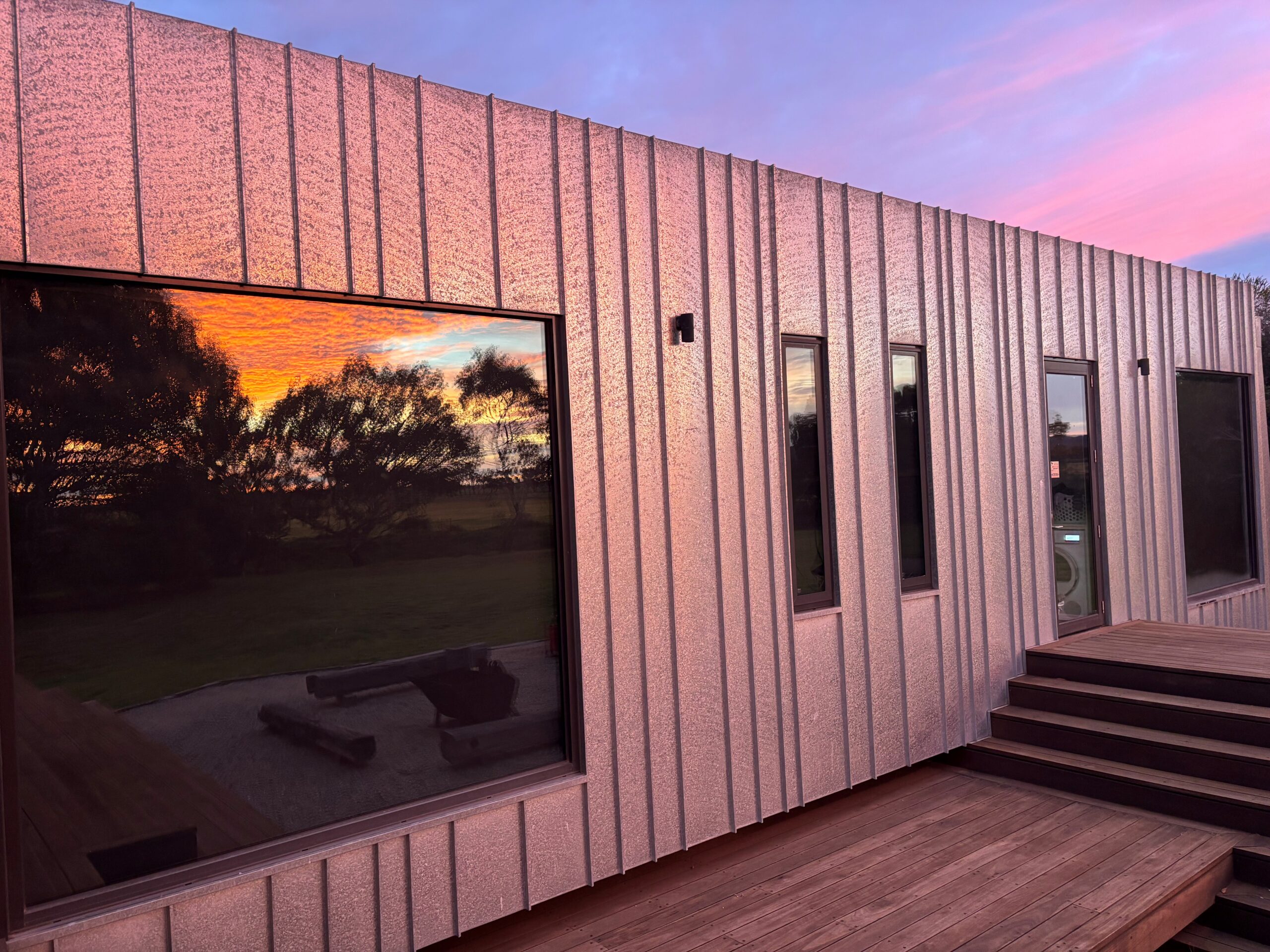 Galvanised standing seam architectural cladding on a Geelong home